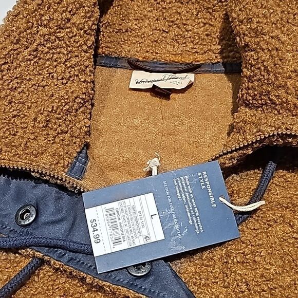 Universal threads pullover fleece like top size large - Picture 7 of 10